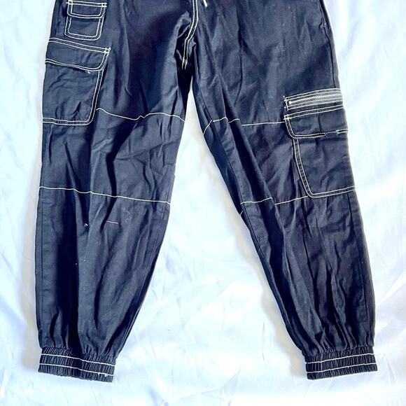 Hot Topic Pants Women's Size 0 Black Cargo Jogger Cotton Goth Grunge Emo - Picture 3 of 6